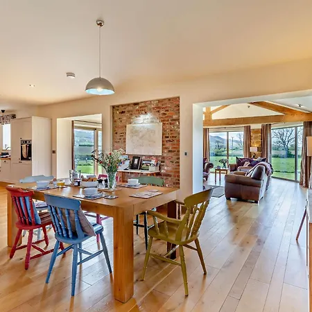 3 Bed In Stokesley Oc-g0048 Great Broughton